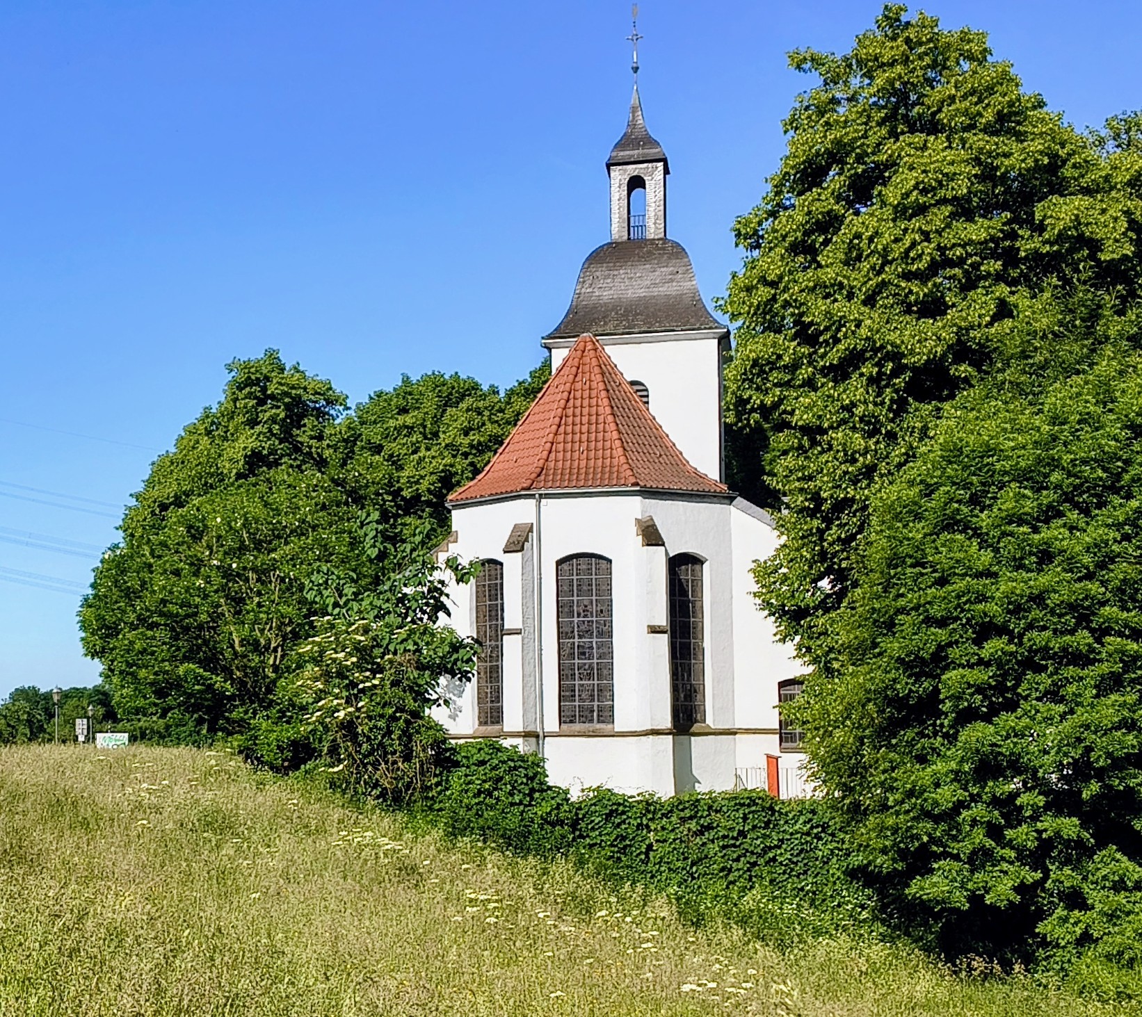 Die Dorfkirche in Friemersheim