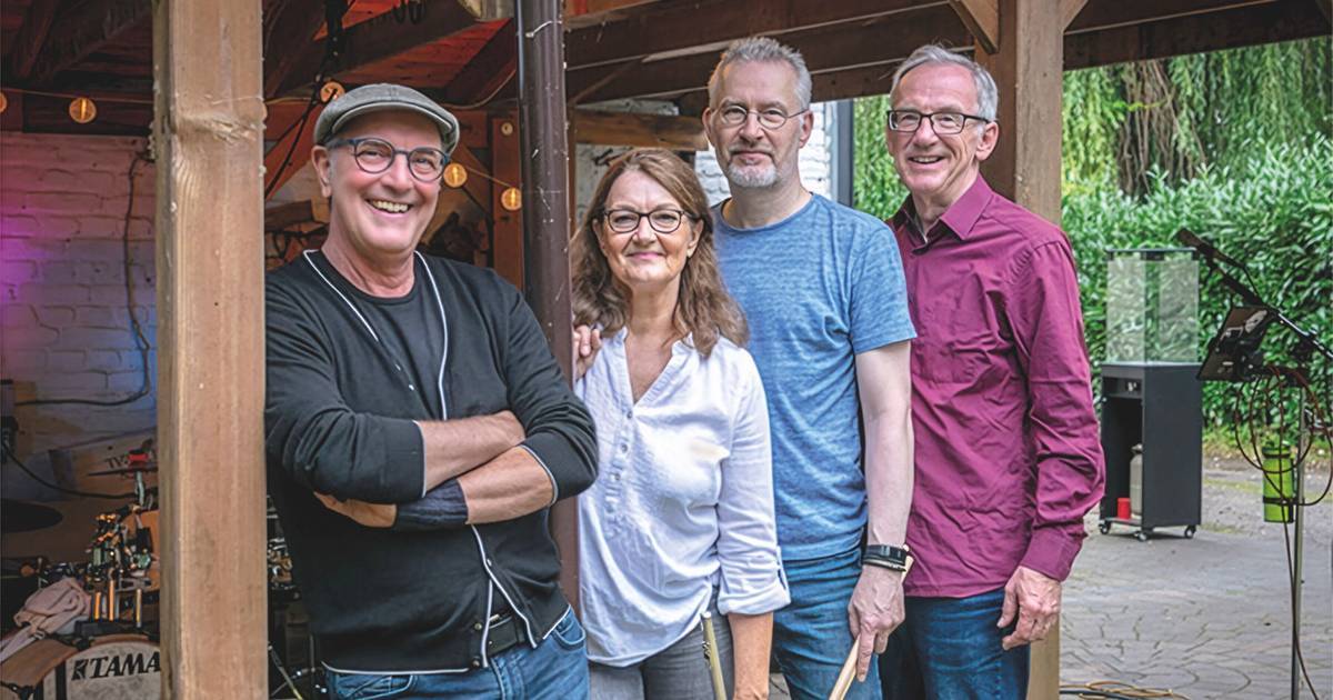 Die Songwriter-Band „4 good reasons“ lädt zu ihrem traditionellen Benefizkonzert ein, das am Samstag, 20. Dezember, um 20 Uhr in der ökumenischen Begegnungsstätte Hüls, Leuther Straße 9, beginnt.
