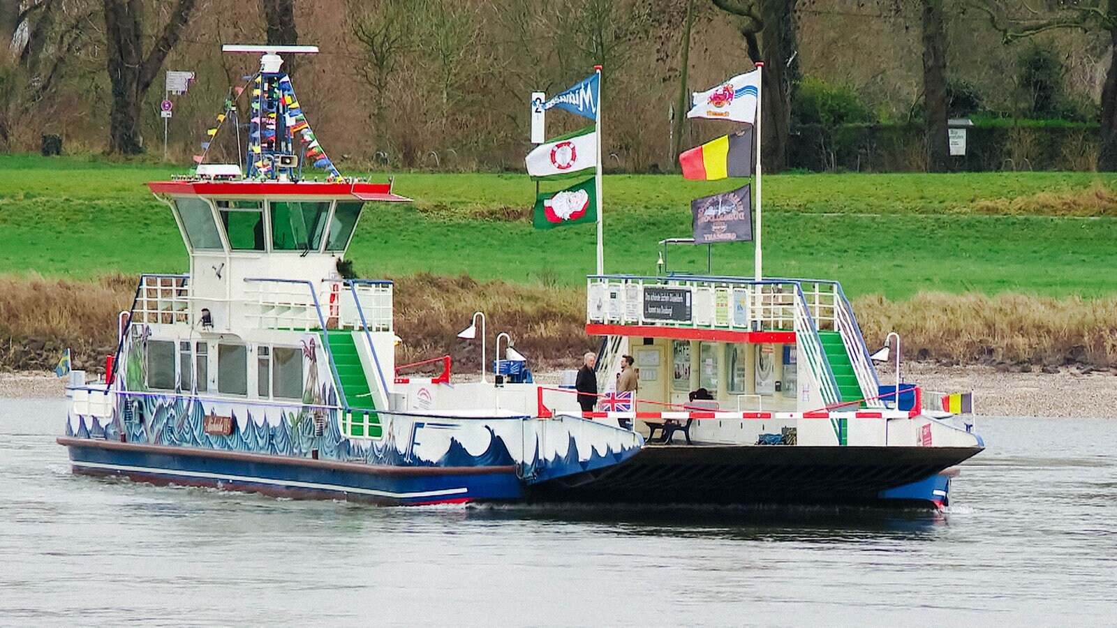 Für die Zukunft der beliebten Rheinfähre zwischen Meerbusch und Düsseldorf stehen entscheidende Tage an.